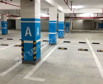 蘇州車庫劃線多少錢一米？蘇州公路劃線多少一平方？