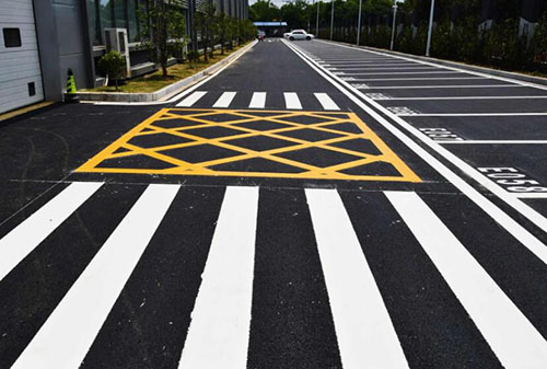 道路劃線，車位劃線，停車位劃線