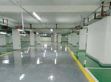 蘇州環(huán)氧地坪廠家分析，地坪材料質(zhì)量好不好判別表面粗糙現(xiàn)象原因分析？