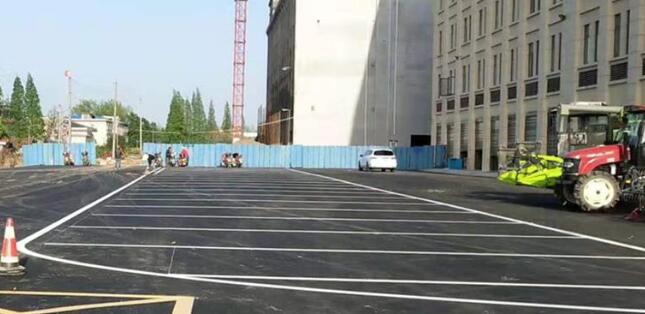 蘇州廠區(qū)內(nèi)道路如何劃線？找飛揚(yáng)市政