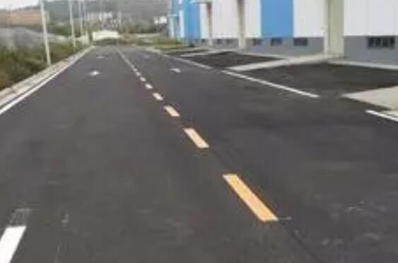 合肥廠區(qū)道路劃線要求，從安全性、美觀性、環(huán)保性三個(gè)方面考慮？