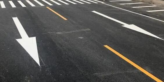 南通廠區(qū)劃線？找飛揚市政