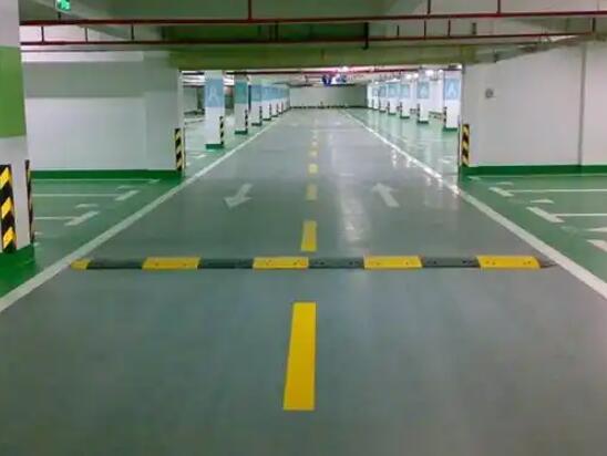 專業(yè)停車位劃線，解鎖高效停車與安全管理的關(guān)鍵密碼