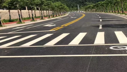 蘇州廠區(qū)停車場車位劃線哪家好？專業(yè)團(tuán)隊(duì)為您定制方案