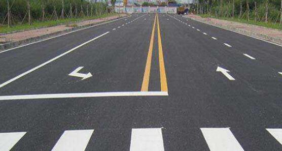 蘇州廠區(qū)道路劃線，資深客服在線服務(wù)